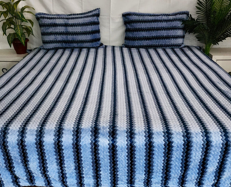 Blue and Grey Zigzag Pattern Warm Bedsheet