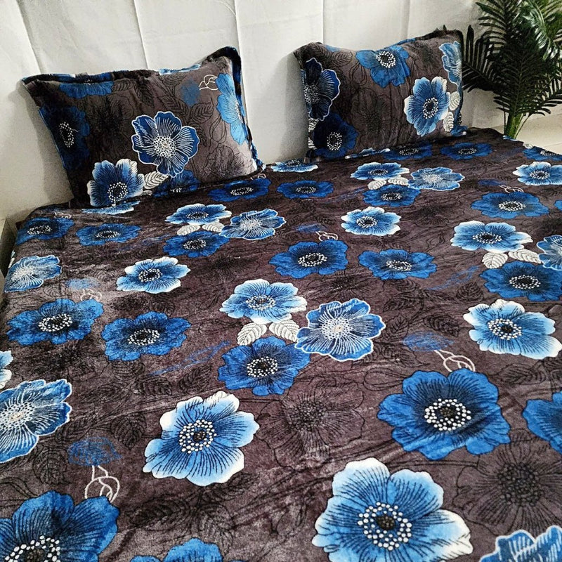 Blue Florals Warm Bedsheet