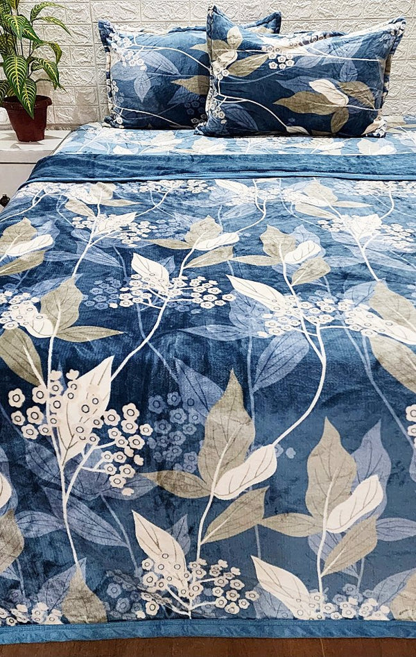 Blue Floral Pattern Warm Duvet Cover Set