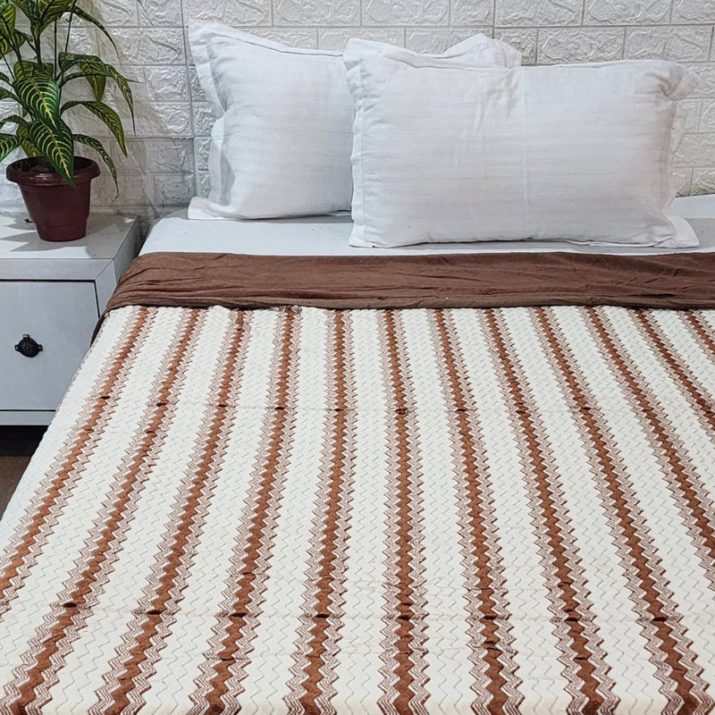 Brown and Beige Zigzag Pattern Warm Duvet Cover