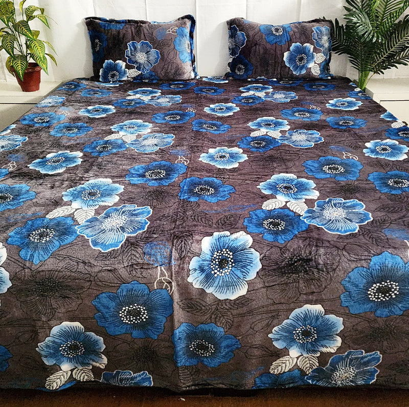 Blue Florals Warm Bedsheet