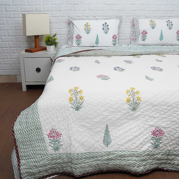 Bedding Set with Razai: The Print Block